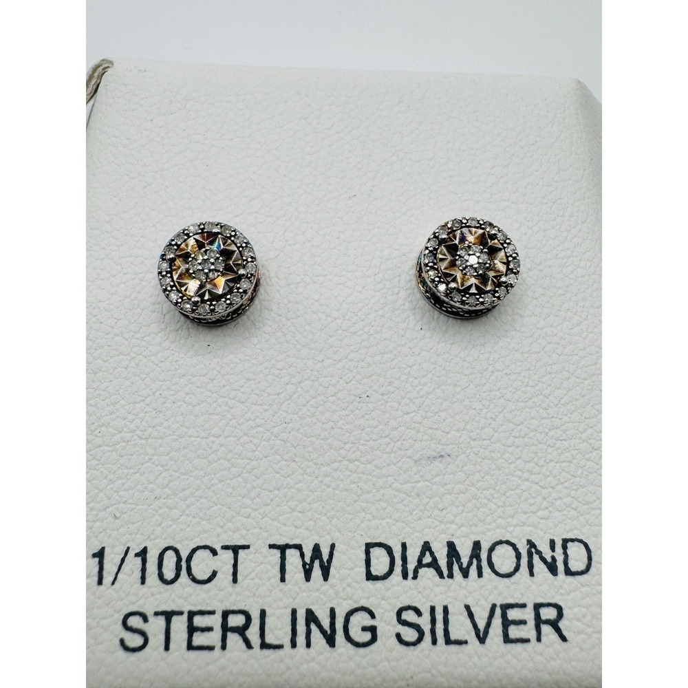 1/10 CT TW Diamond Sterling Silver Round Stud Earrings New With Tag